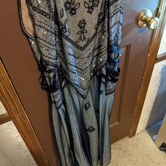 Vintage Beaded Prom Gown - Picture 8 of 11